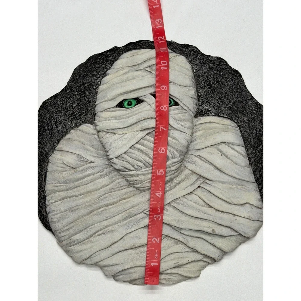Creepy Mummy‎ Wall Decor Halloween Spooky Gothic Horror Art Sculpture Glow Dark